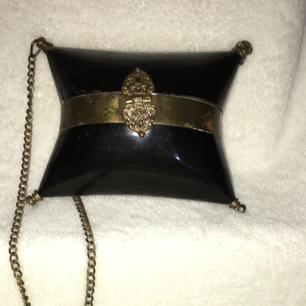 Vtg Horn + Brass 70s Chain Strap Coin Clutch